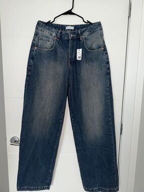 Straight-Leg High-Rise Women's Jeans in Washed Blue